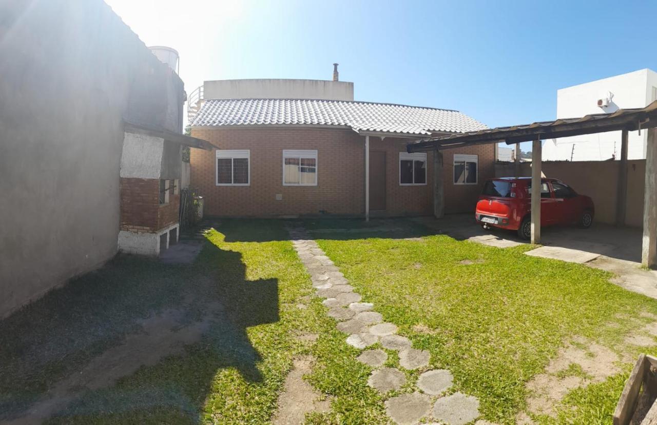 Apartlaguna1 Luaran gambar
